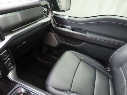 Used 2025 Ford F150 Lariat image 33