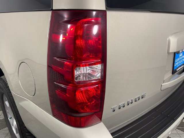Used 2007 Chevrolet Tahoe LT w/ LT Preferred Equipment Group AWD/4WD image 18