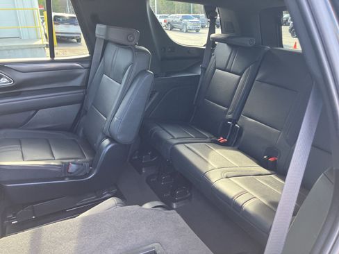 Used 2023 Chevrolet Tahoe RST w/ Luxury Package image 19