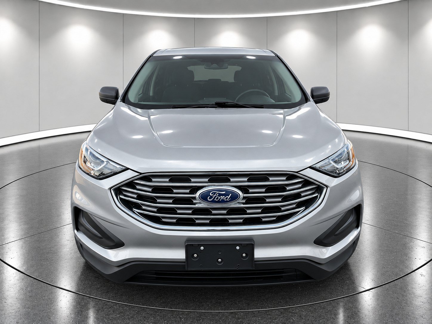 Used 2021 Ford Edge SE w/ Cargo Accessory Package AWD/4WD image 2
