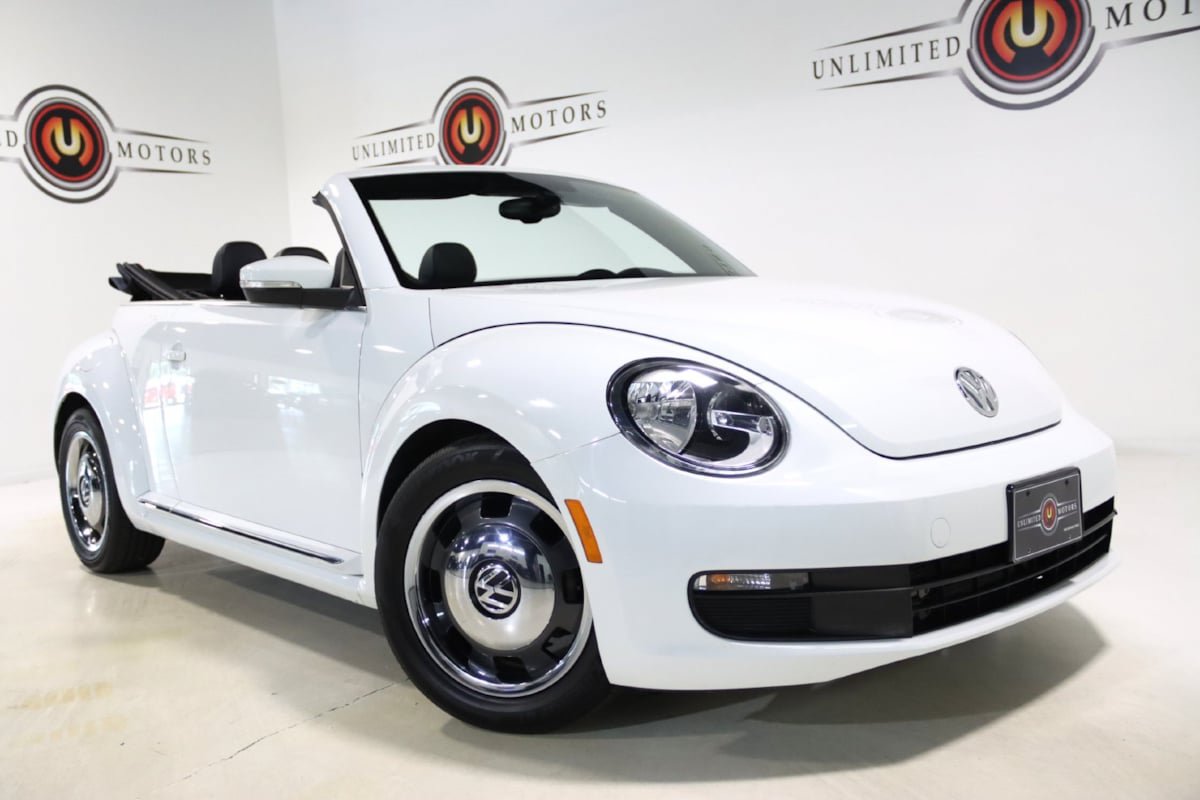 Used 2016 Volkswagen Beetle 1.8T Denim FWD image 9