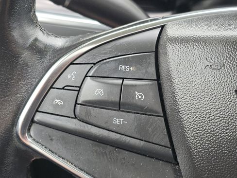 Used 2019 Cadillac XT5 Premium Luxury image 13