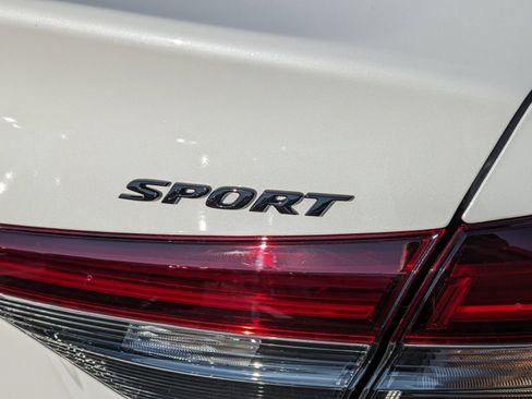 New 2026 Honda Civic Sport image 11