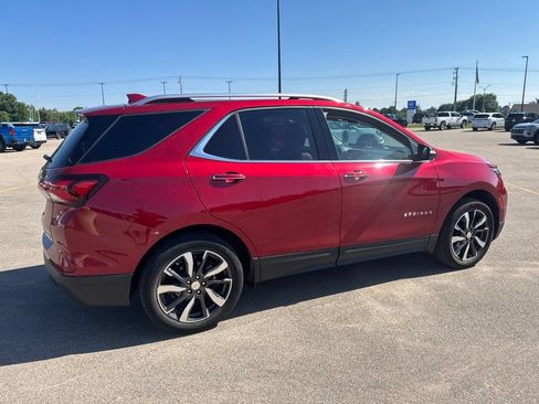 Used 2023 Chevrolet Equinox Premier AWD/4WD image 11