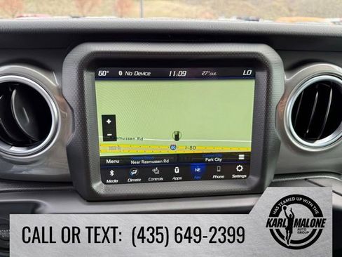Used 2022 Jeep Wrangler Unlimited Sahara w/ LED Lighting Group AWD/4WD image 22