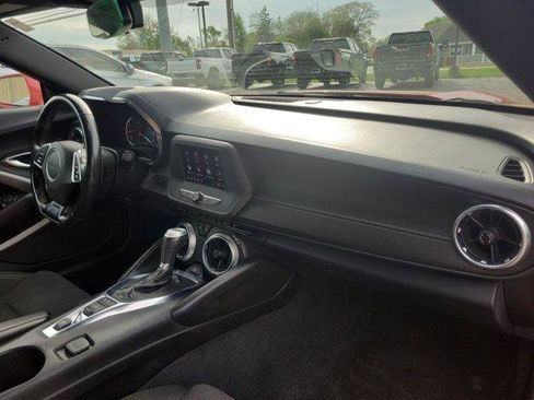 Used 2023 Chevrolet Camaro LT RWD image 30