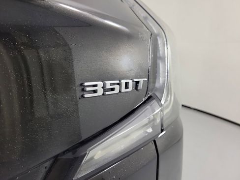 Used 2021 Cadillac XT4 Sport w/ Enhanced Visibility Package FWD image 5