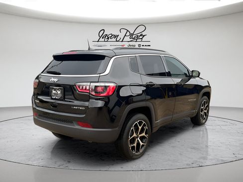 Used 2026 Jeep Compass Limited w/ Sun, Sound & Navigation Group AWD/4WD image 3
