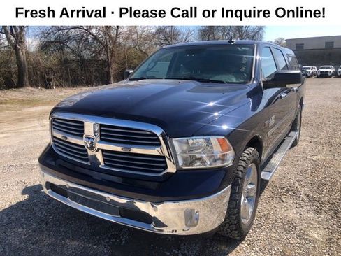 Used 2017 RAM 1500 Big Horn image 2