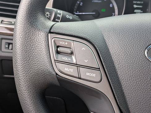 Used 2018 Hyundai Santa Fe Sport FWD image 24