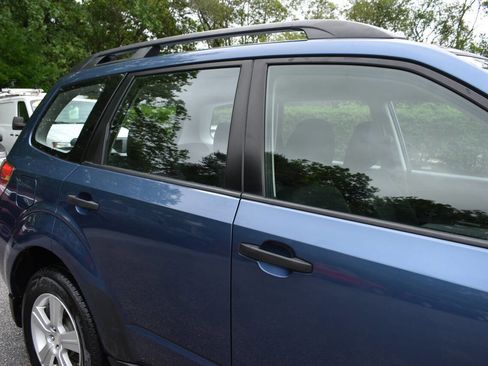 Used 2011 Subaru Forester 2.5X w/ Alloy Wheel Value Pkg AWD/4WD image 31