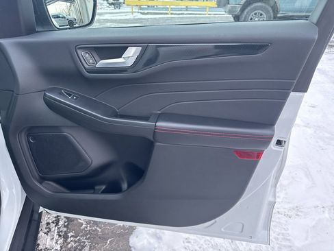 Used 2023 Ford Escape ST-Line w/ Tech Pack #1 image 32