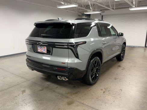 New 2026 Chevrolet Traverse RS image 7