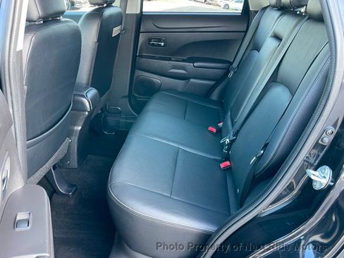 Used 2014 Mitsubishi Outlander Sport SE AWD/4WD image 11