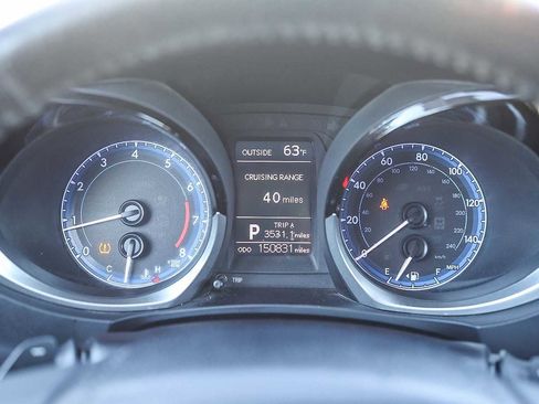 Used 2015 Toyota Corolla L image 22