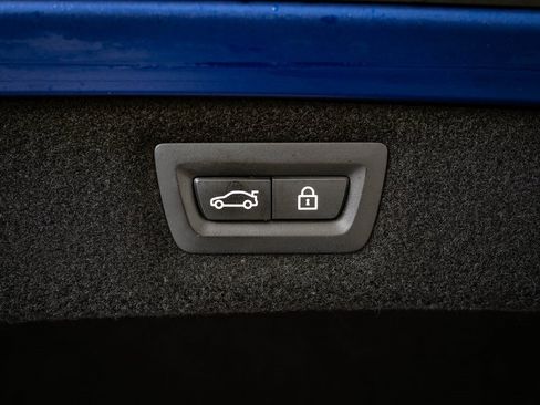 Used 2023 BMW M8 Competition w/ M Carbon Exterior Package image 27