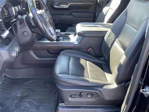 Used 2022 GMC Sierra 1500 SLT w/ SLT Premium Plus Package image 8