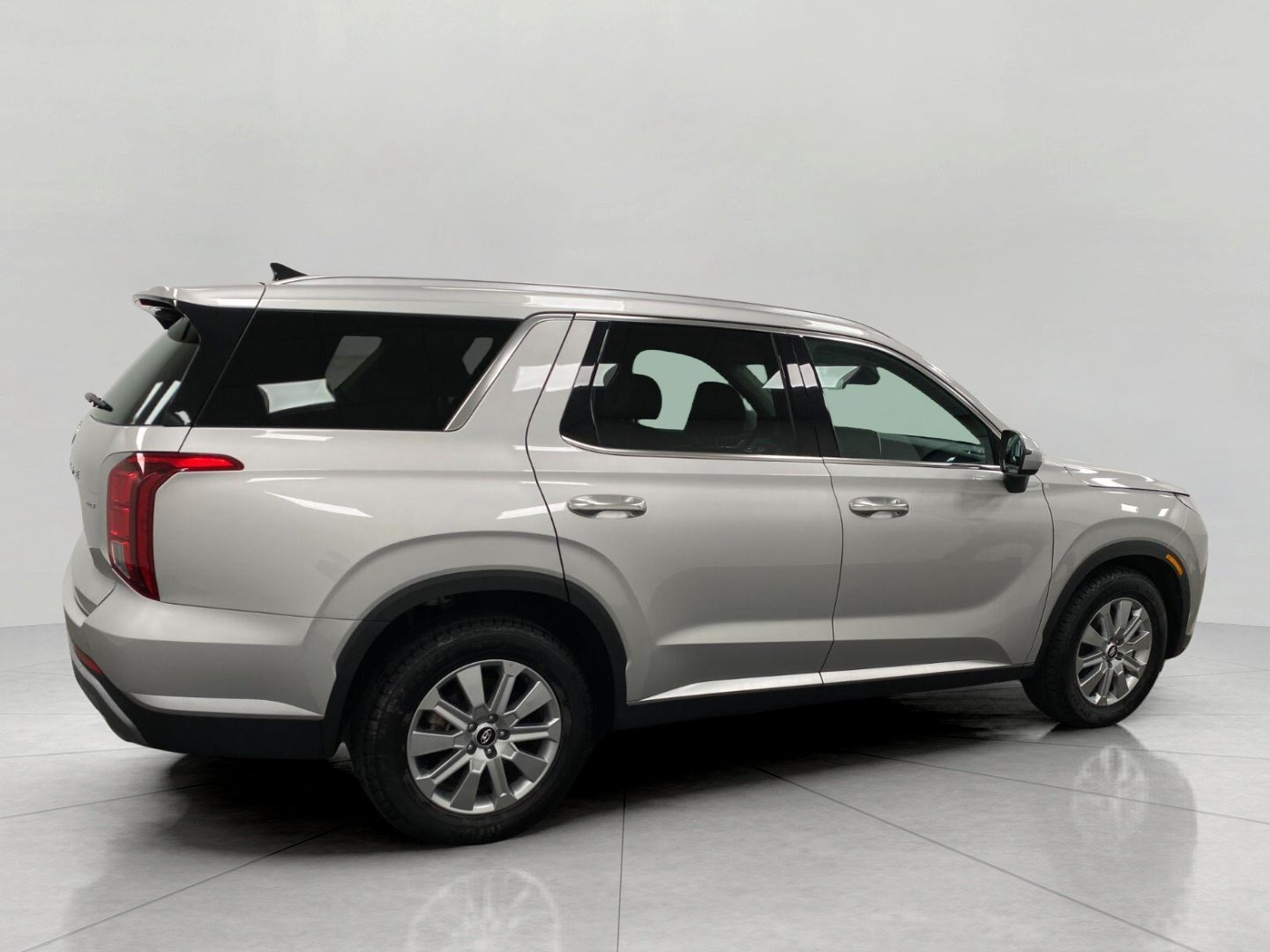 Certified 2025 Hyundai Palisade SEL AWD/4WD image 2