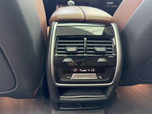 Used 2020 BMW X5 sDrive40i w/ M Sport Package RWD image 38