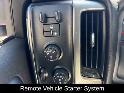 Used 2018 Chevrolet Silverado 1500 LT w/ All Star Edition AWD/4WD image 12