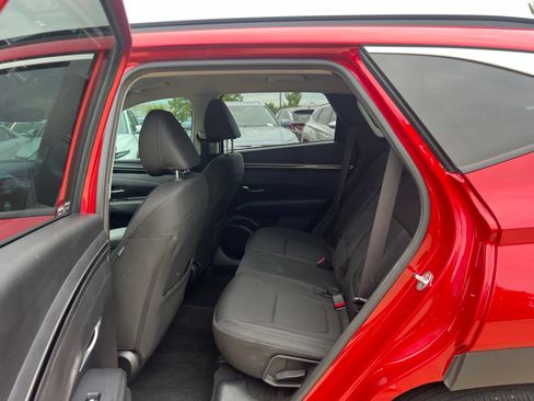 Used 2023 Hyundai Tucson SEL FWD image 18