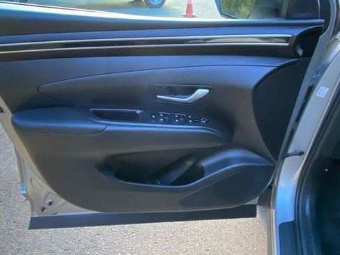 Used 2023 Hyundai Tucson SEL image 11