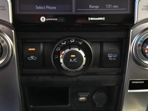 Used 2024 Toyota 4Runner SR5 image 27