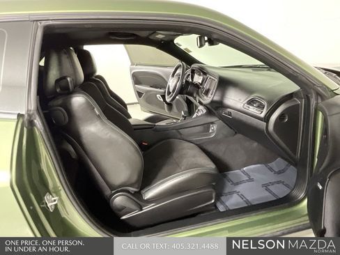 Used 2023 Dodge Challenger R/T w/ Plus Package image 13