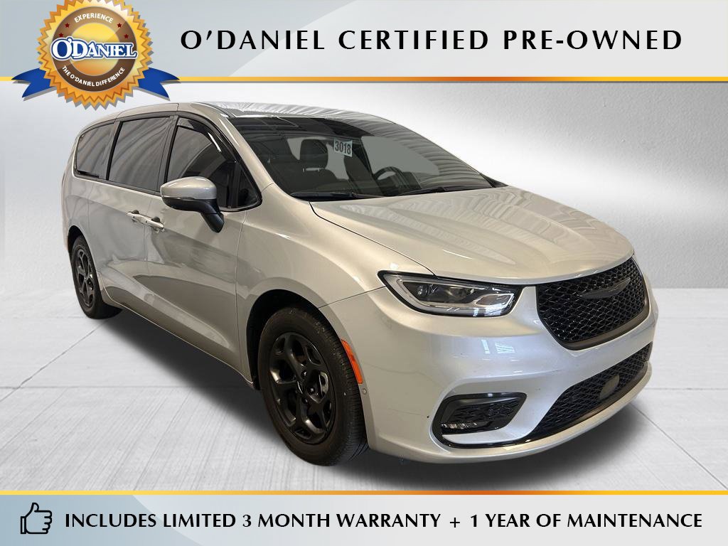 Used 2023 Chrysler Pacifica Touring-L w/ Uconnect Theater Family Group FWD 360° Tour