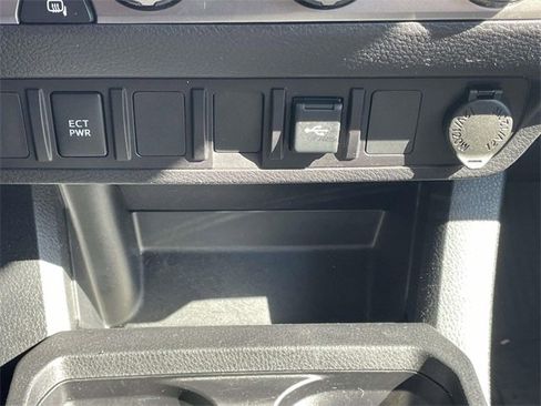 Used 2022 Toyota Tacoma SR5 image 28