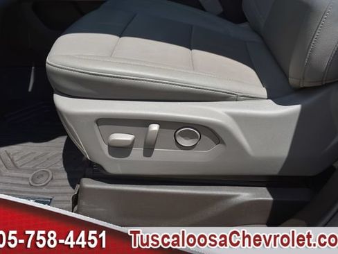 Used 2025 Chevrolet Silverado 1500 LTZ AWD/4WD image 21