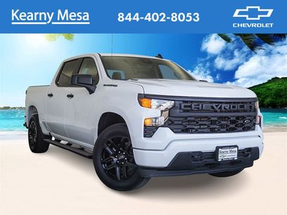 New 2026 Chevrolet Silverado 1500 Custom w/ LPO, Dark Essentials Package