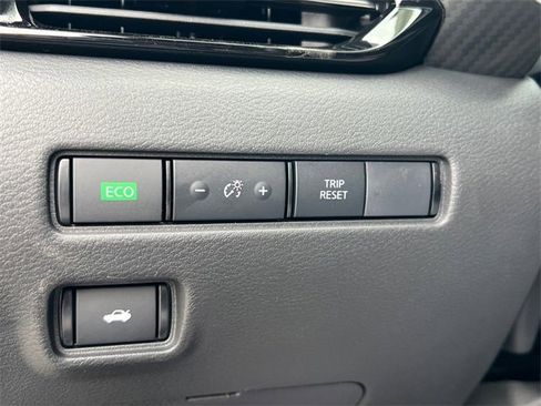 New 2025 Nissan Sentra SR w/ SR Premium Package image 26