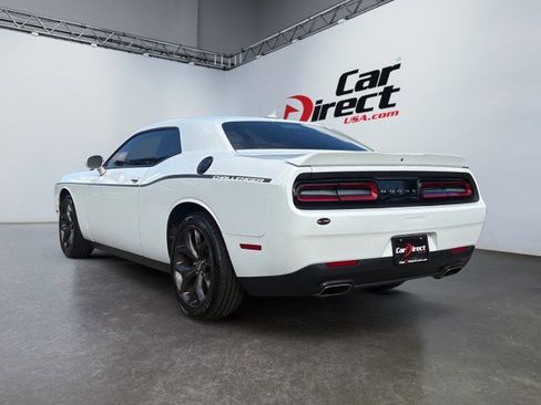 Used 2018 Dodge Challenger SXT Plus image 7