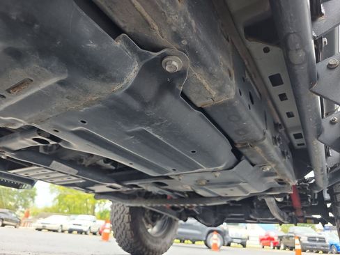 Used 2018 Jeep Wrangler Rubicon w/ Cold Weather Group image 31