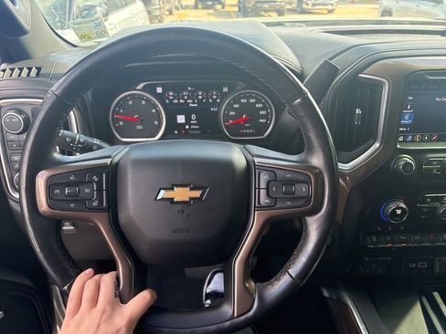 Used 2023 Chevrolet Silverado 2500 High Country w/ Z71 Off-Road Package image 11
