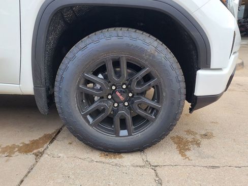 New 2026 GMC Sierra 1500 Elevation AWD/4WD image 48