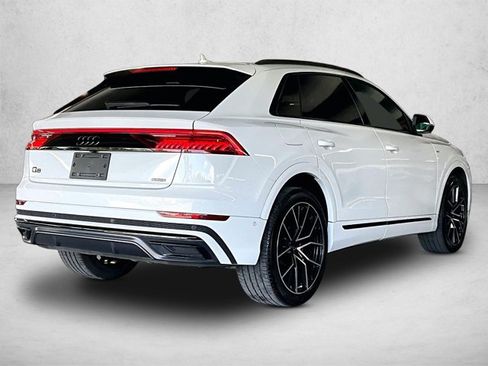 Used 2023 Audi Q8 Premium Plus w/ Premium Plus Package AWD/4WD image 2