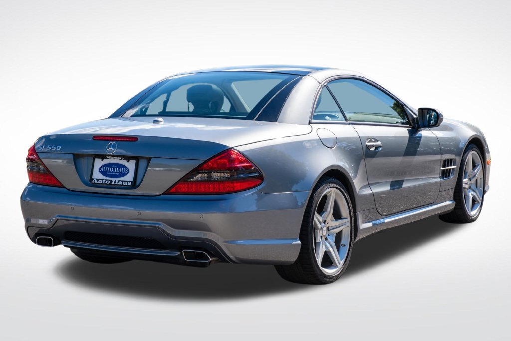 Used 2011 Mercedes-Benz SL 550 image 39
