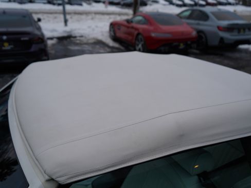 Used 1993 Ford Mustang LX image 82