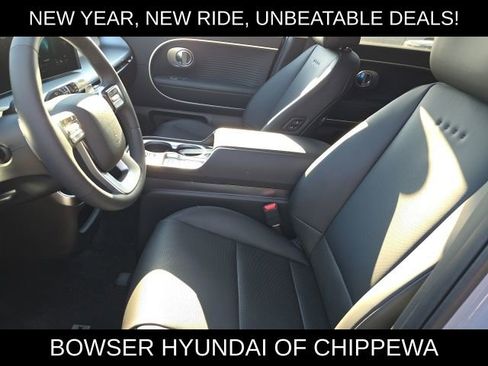 New 2026 Hyundai Ioniq 9 SEL image 4