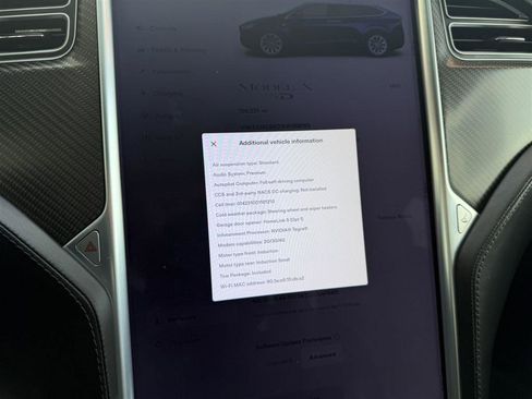 Used 2017 Tesla Model X 75D image 28