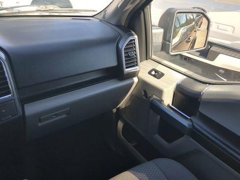 Used 2016 Ford F150 XLT image 17