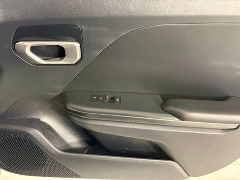 New 2026 Kia K4 LXS image 12