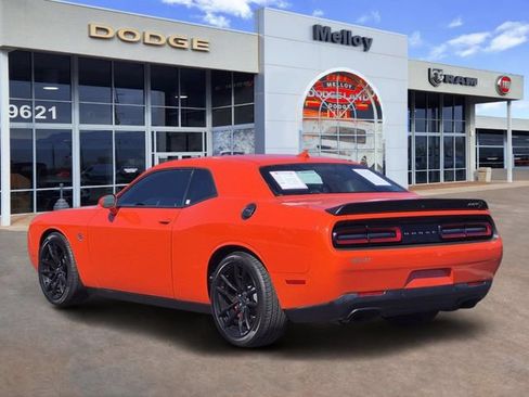 Used 2023 Dodge Challenger SRT Hellcat w/ Driver Convenience Group RWD image 3
