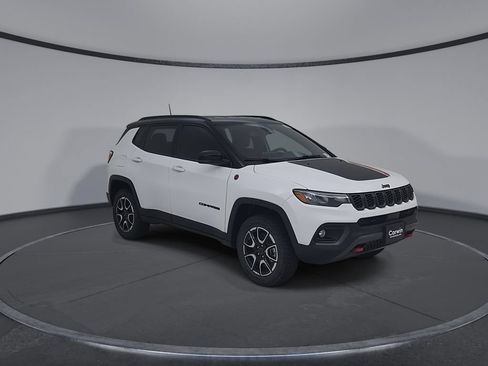 New 2026 Jeep Compass Trailhawk AWD/4WD image 3
