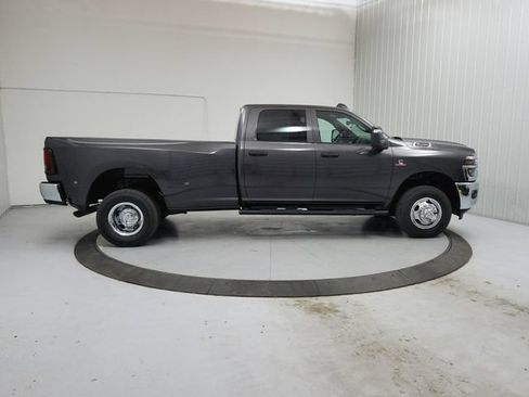 New 2026 RAM 3500 Tradesman AWD/4WD image 8