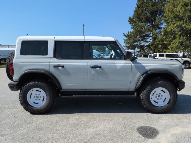 New 2026 Ford Bronco Heritage Edition AWD/4WD image 3
