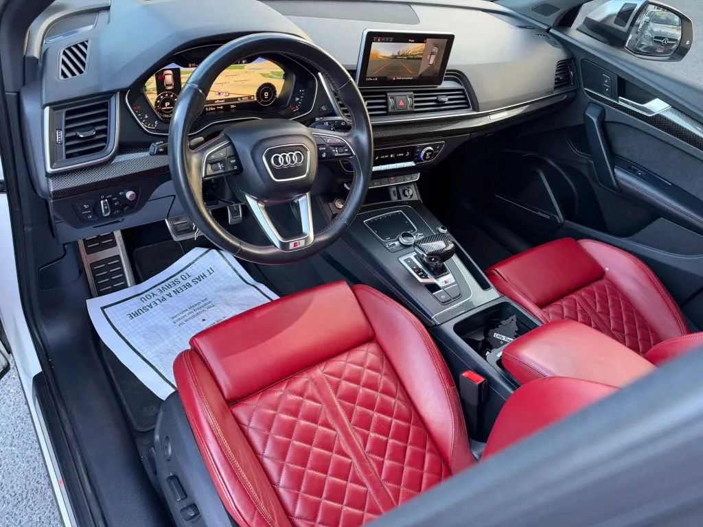 Used 2018 Audi SQ5 Prestige w/ Prestige Package AWD/4WD image 2