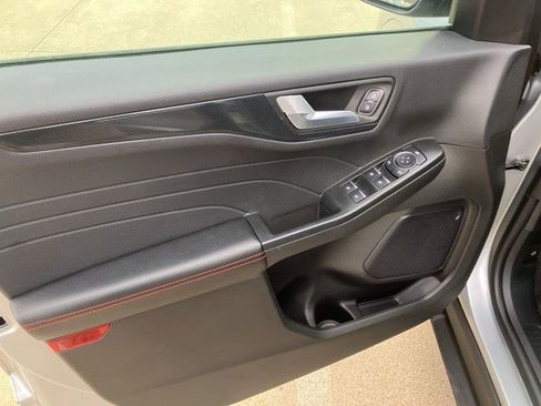 Used 2023 Ford Escape ST-Line w/ Tech Pack #1 image 10